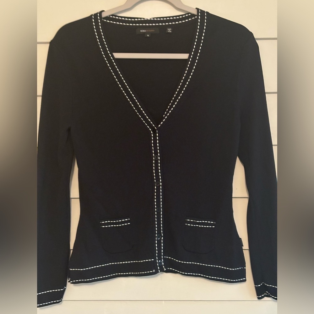 BCBGMaxAzria Black V-Neck Button Cardigan Size Small